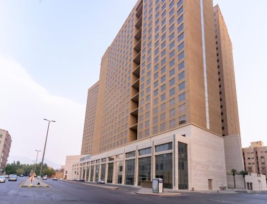 Al Hidayah Towers & Hotel