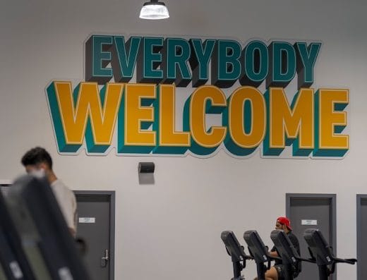 PureGym Man Riyadh Al Hamra | بيورجيم للرجال الحمراء في الرياض‎
