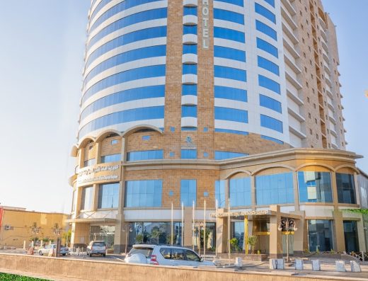 Le Park Concord Hotel