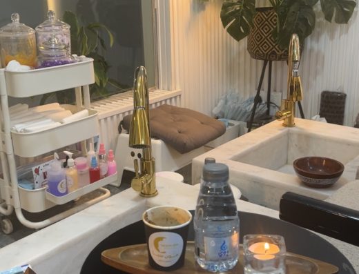 Moon spa للتجميل النسائي الدمام حي الزهور